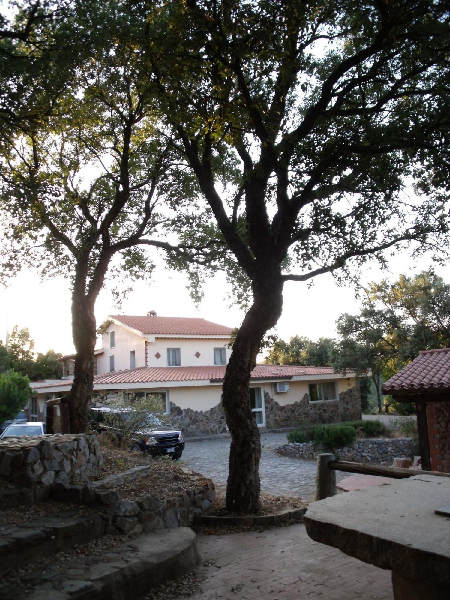La Quercia Casa de hóspedes Arbus Exterior foto